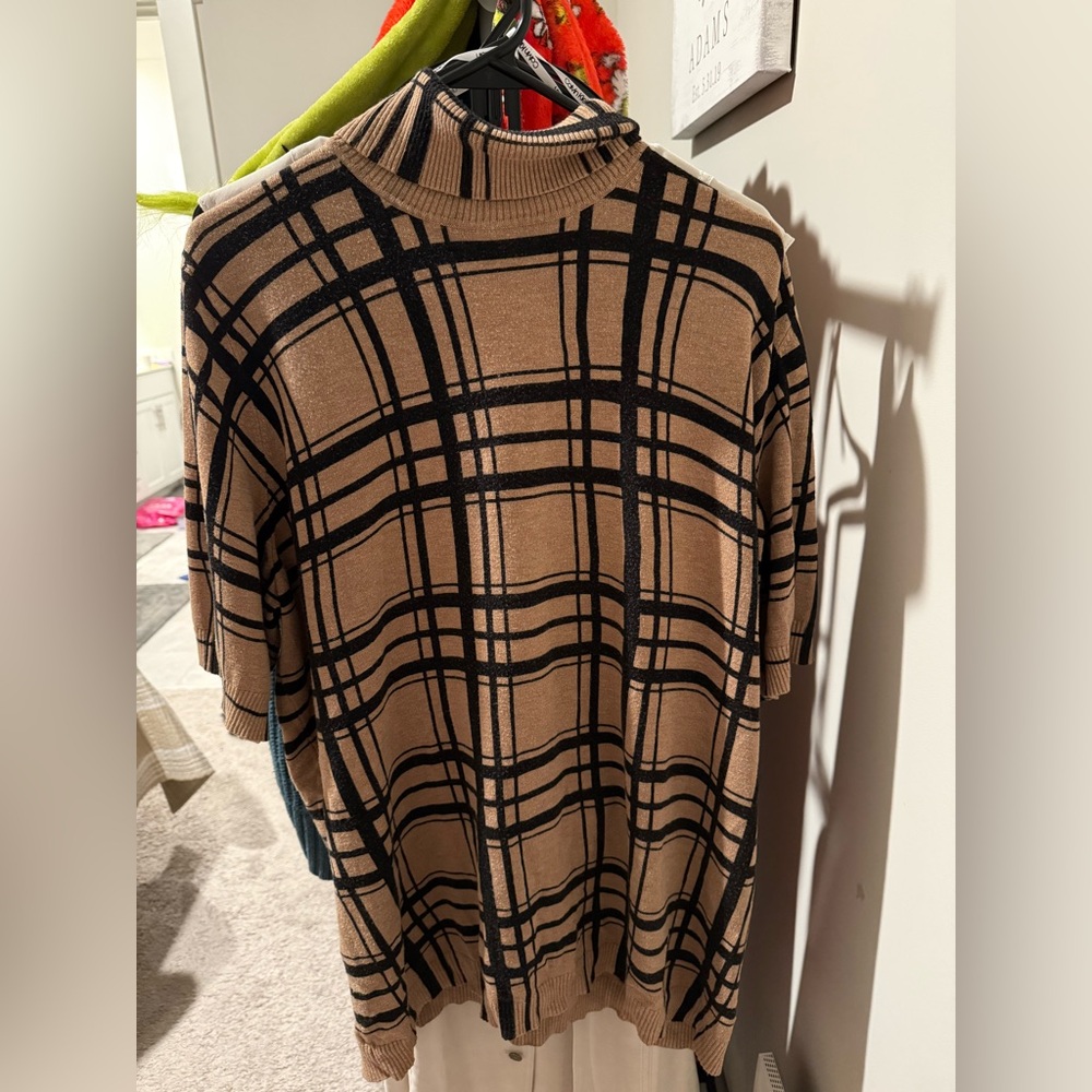 Lane Bryant Black and Tan Turtleneck Sweater